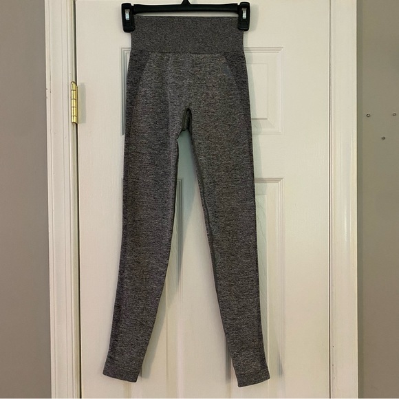 Gymshark Pants - Gymshark High Waisted Flex Leggings Charcoal Gray Marled Seamless Tight XS